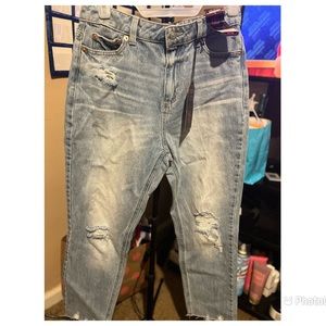 Super High Rise Slim Straight